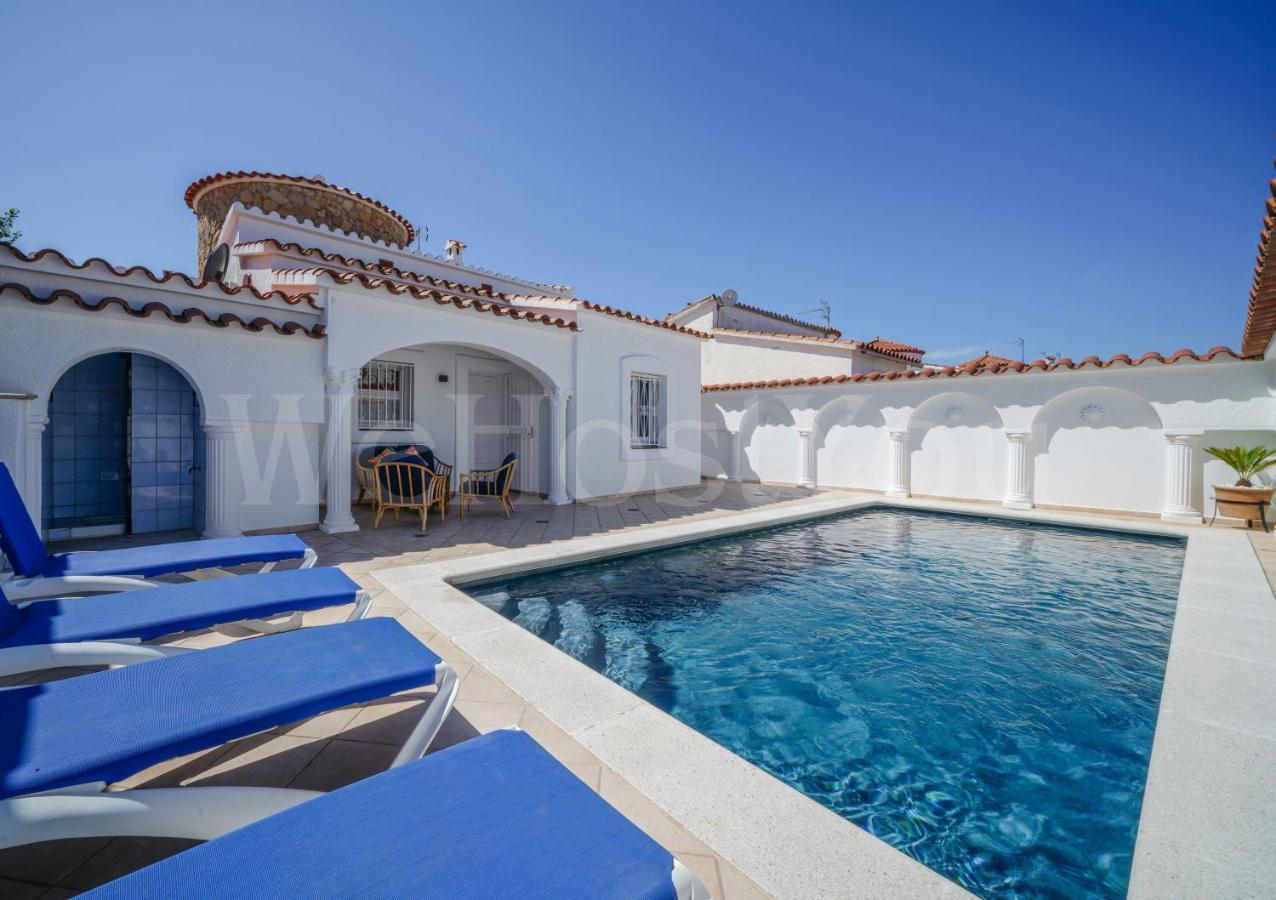 Villa Et Studio Avec Piscine - Wehostyou Empuriabrava Exterior foto